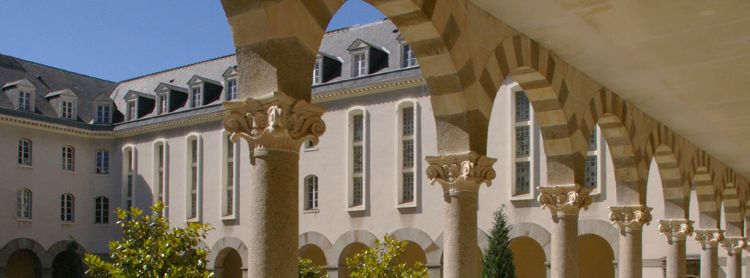 IMG_1579_2_pilliers_ronds_carrousel_pr_sciencesconf_1.jpg IMG_1579_2_pilliers_ronds_carrousel_pr_sciencesconf_1.jpg